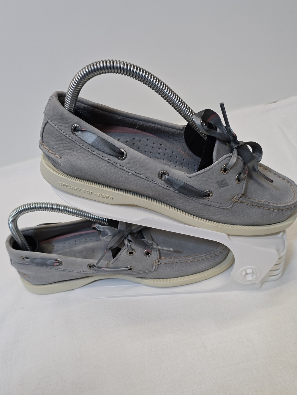 Sperry Men’s Light Gray Leather Boat Shoes